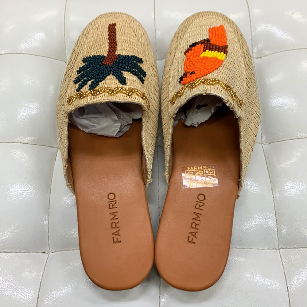 Farm Rio Macaw Palm Tree Beaded Raffia Mules - Picture 4 of 7